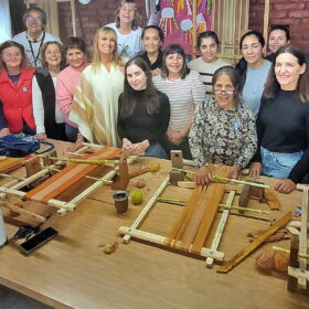 LA PAMPA: TEJIDOS Y ESENCIA