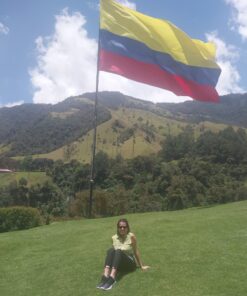COLOMBIA ENTRE SABORES Y RITMOS